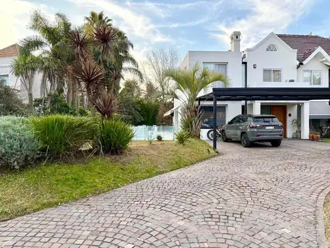 CASA EN VENTA SOLAR DEL BOSQUE CANNING - EZEIZA