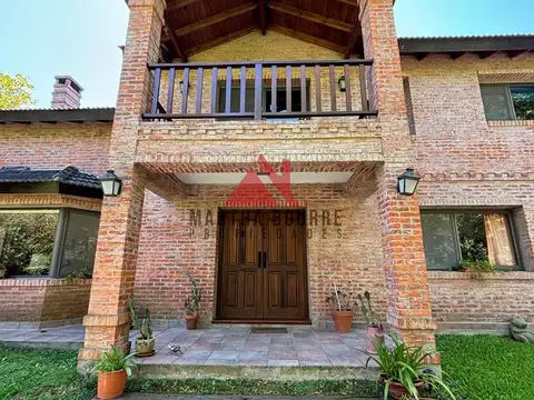 Casa en Venta en Los Quinchos Country Club, USD 252.000