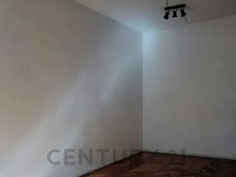 Av Córdoba 2700, Piso 14