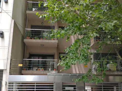 Excelente departamento 2 ambientes nuevo con cochera. Apto profesional. Impecable! - Olivos