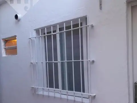 Depto Tipo Casa en Venta en Villa General Mitre, USD 45.000