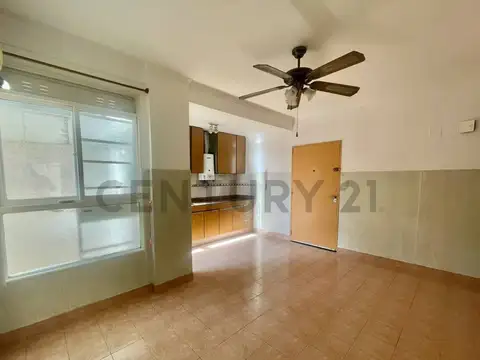 VENTA DEPARTAMENTO 3 AMBIENTES + ESCRITORIO POMPEYA 2 PATIOS  APTO CREDITO OPCIONAL COCHERA Y BAULER