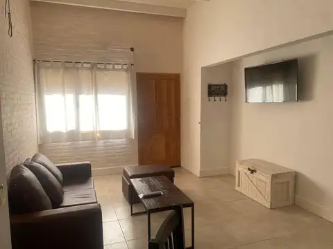 Casa 3 ambientes con 2 baños