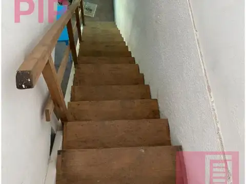 Depto Tipo Casa 3 ambientes con 2 baños