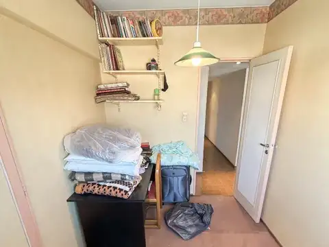 Directorio 2100 , Piso 11