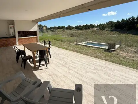 Casa en Venta al Oeste