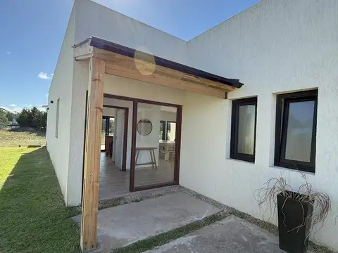 Casa en Venta en Costa Esmeralda, USD 265.000