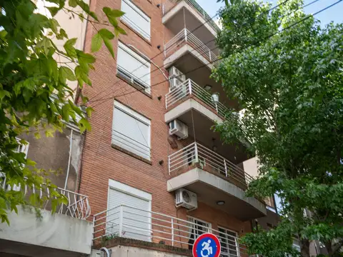 Nogoya 3300, Piso 1