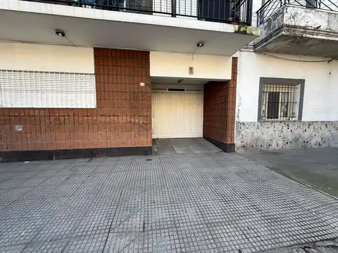 venta cochera cubierta Caballito norte