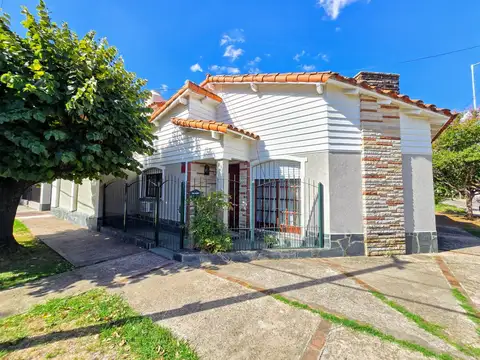 Chalet en Venta en Haedo Norte