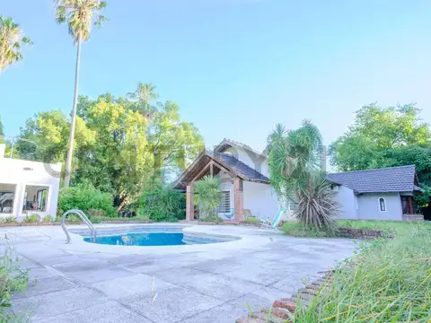 Casa en Venta en Francisco Alvarez, USD 180.000