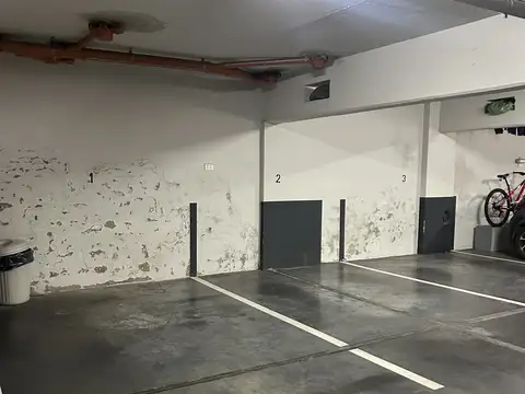 Cochera en venta en Villa Urquiza