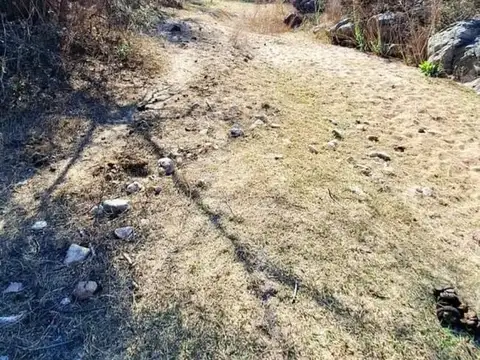 Se vende campo en La Cumbre zon Rio Pinto Escritura