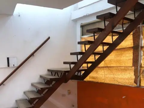 LOCAL COMERCIAL- BERISSO