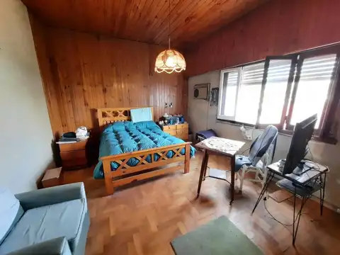 Casa en Venta en Castelar Sur, USD 145.000