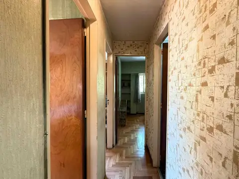 Departamento 4 ambientes con 2 baños