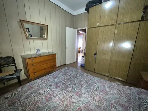 VENTA CASA 5 AMBIENTES LOMAS DEL MIRADOR TERRAZA