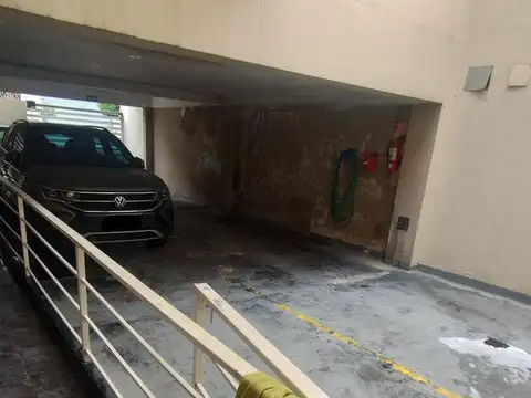 Cochera en  lomas del mirador