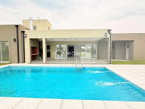 Casa en Venta Barrio Privado La Alameda - Canning
