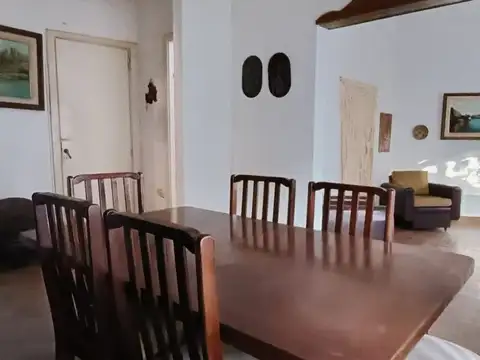 Depto Tipo Casa en Venta de 4 ambientes
