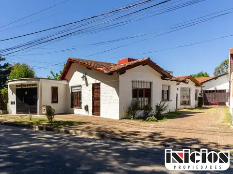 Chalet en Zona Tranquila - C1080