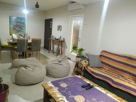 Departamento en Alquiler en Godoy Cruz, $ 1.100.000