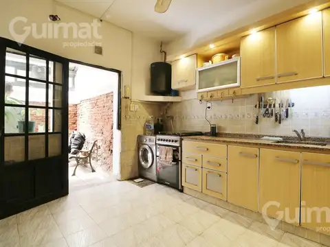 Depto Tipo Casa en Venta 60 años