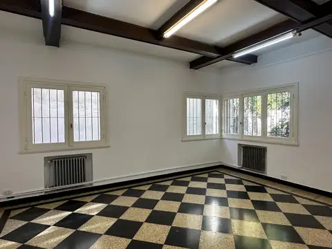 Oficina en Alquiler 60 años