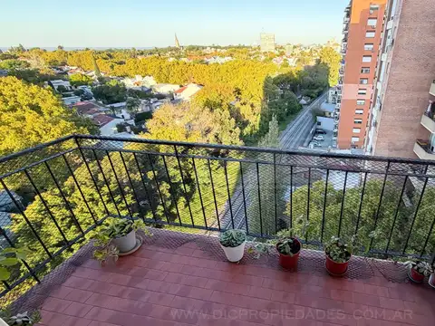 Departamento en Venta en San Isidro Vias / Rolon, USD 135.000