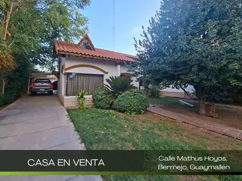 Casa en venta c/ cochera en El Bermejo
