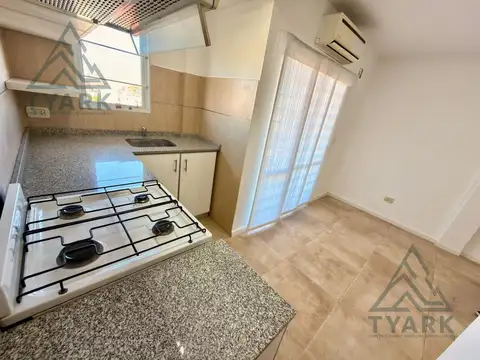 Departamento en Alquiler en Lanús Oeste, $ 550.000