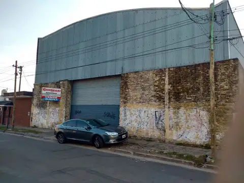 Galpon en Venta 35  mts Frente