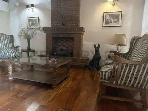 Casa en Venta de 4 dormitorios