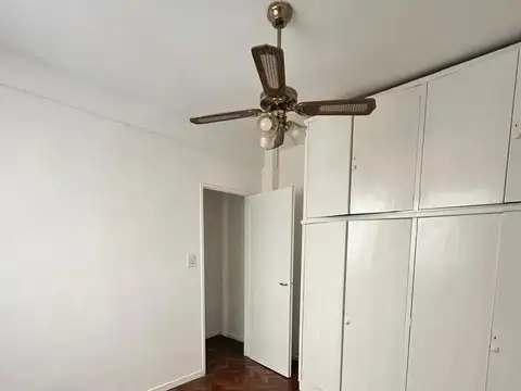 Depto Tipo Casa en Alquiler 50 años