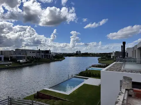 Casa en Venta en Nordelta Carpinchos, Nordelta