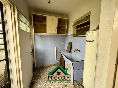 Casa - Terreno - Centro - Belen de Escobar - Sarmiento al 500