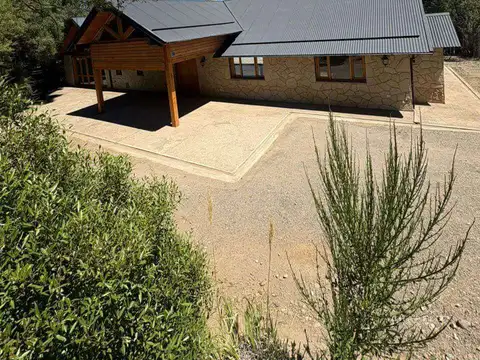 Casa en Venta en San Martín de los Andes, Lácar