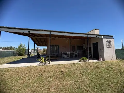 Quinta en Venta de 2 dormitorios