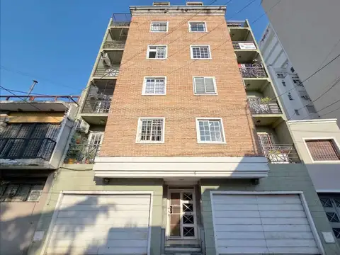 VENTA 3 AMB TIPO DUPLEX RAMOS MEJIA C/ COCHERA