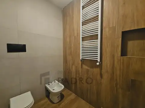 Casa 6 ambientes con 2 baños