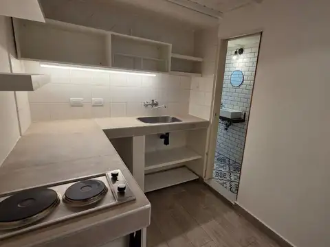 VENTA LOCAL TIPO PH REFACCIONADO A NUEVO MATADEROS