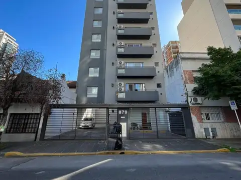 Departamento de 2 ambientes con cochera en Quilmes centro