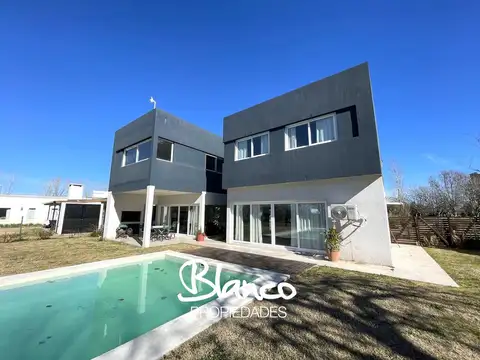 Casa  en Venta en San Matias, Escobar, G.B.A. Zona Norte