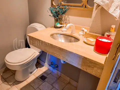 Casa en Venta al Noroeste