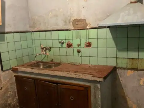 Crescencio Acosta 1200