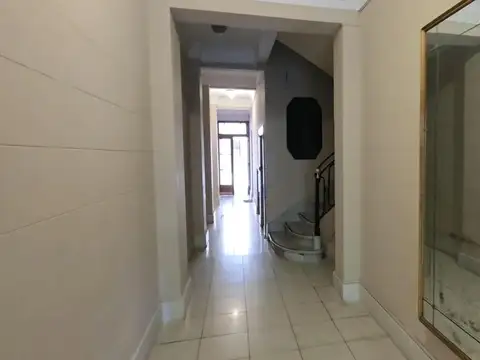 Depto Tipo Casa en Venta en Almagro, USD 119.000