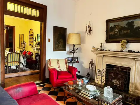 Casa 5 ambientes con 1 baño