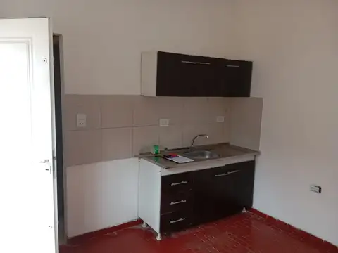 Depto Tipo Casa en Alquiler de 2 ambientes