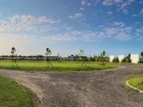 VENTA LOTE DE 1000 M2 EN BARRIO CERRADO