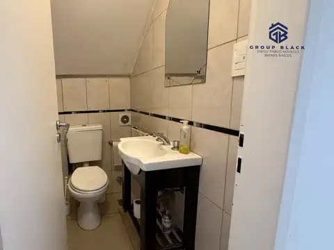 Casa 5 ambientes con 2 baños
